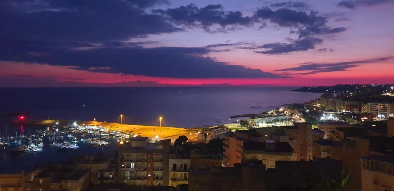 Domus Aurea Bed and Breakfast Sciacca Εξωτερικό φωτογραφία